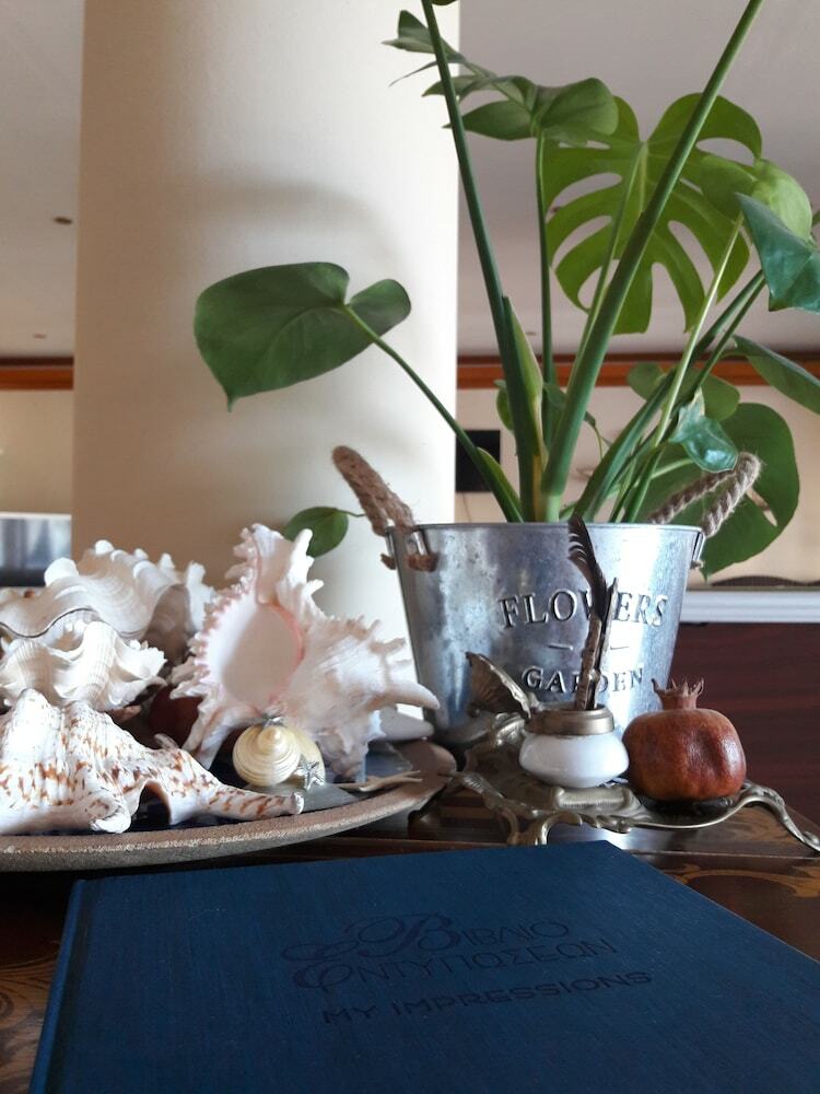 Aparthotel Hotel Megara