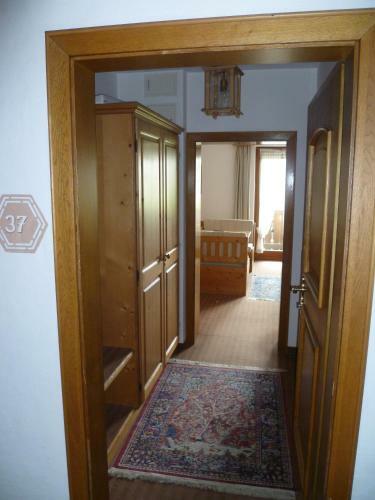 Hostal Gasthof-hotel H�hensteiger