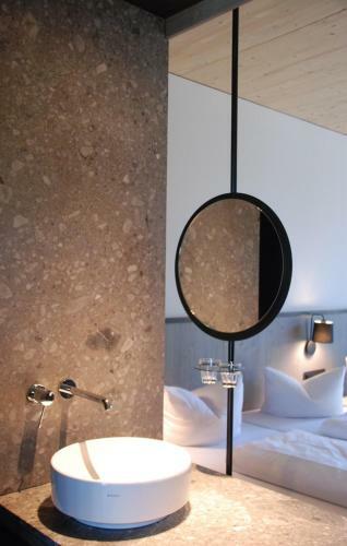 Hostal Gasthof-hotel H�hensteiger