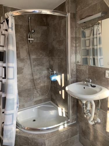 Belle Vue Apartrooms