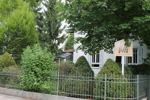Hostal Villa Am Schlosspark