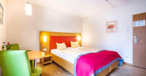 Schroeders Stadtwaldhotel