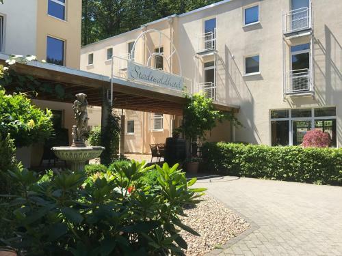Schroeders Stadtwaldhotel
