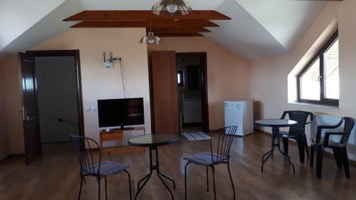 Hostal Vila "livia"