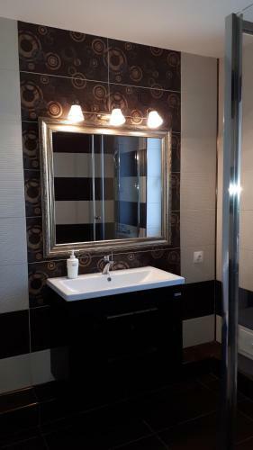Hostal Vila "livia"