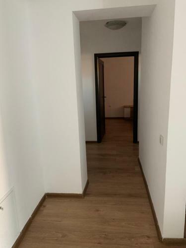 Apartamente Deluxe / Imobiliare Garcea Titu