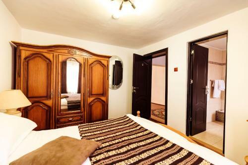 Hotel Pensiunea Iris
