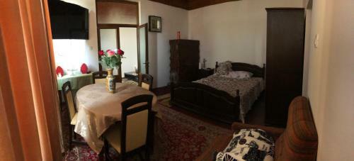 Cas? Cu 3 Camere