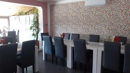 Hostal Pensiunea Kincs