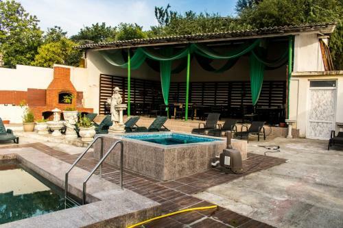 Hostal Vila Rico