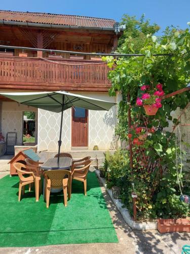 Hostal Pensiunea Paulisa