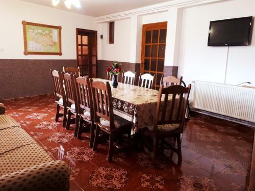 Hostal Pensiunea Adriana