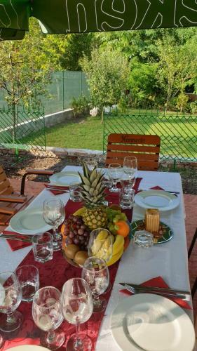 Hostal Pensiunea Brazi