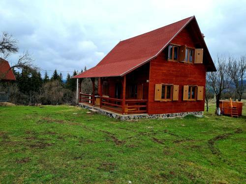 Hostal Sz�kelyvars�gi Fenyves Kuck�