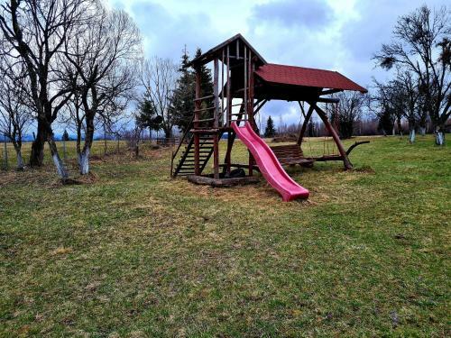 Hostal Sz�kelyvars�gi Fenyves Kuck�