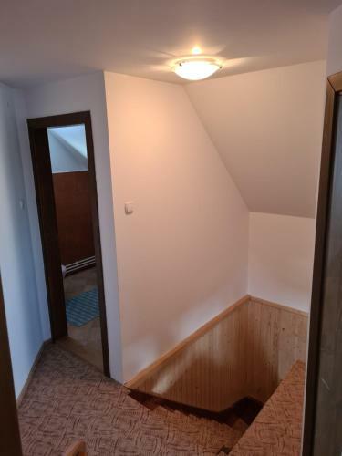 Hostal Sz�kelyvars�gi Fenyves Kuck�