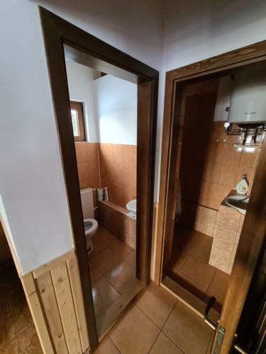 Hostal Sz�kelyvars�gi Fenyves Kuck�