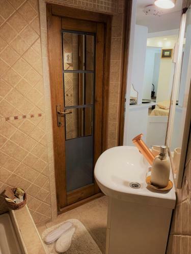 Central Boutique Apartment In Targu Mures