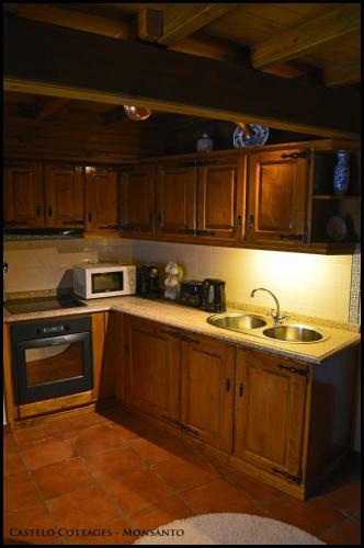 Castelo Cottages II