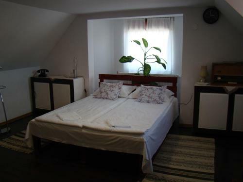 Hostal Torn�cos Vend�gh�z