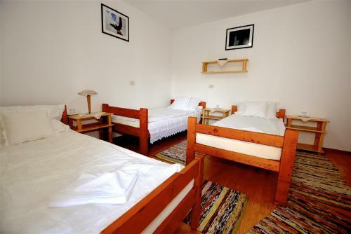 Hostal Torn�cos Vend�gh�z