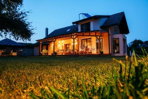 Hostal Vila Casa Din Gradina