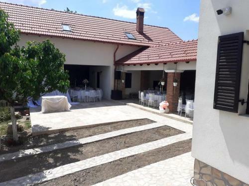 Hostal Pensiunea Alexandra