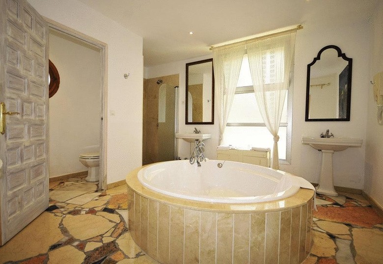 Hotel Punta Sur
