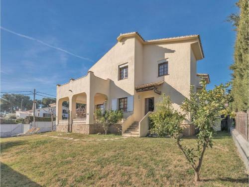 Holiday Home B C/de Los Tulipos