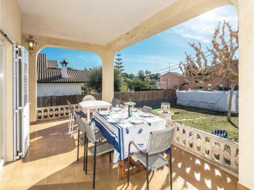 Holiday Home B C/de Los Tulipos