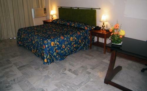 Parque Inn Hotel & Suites