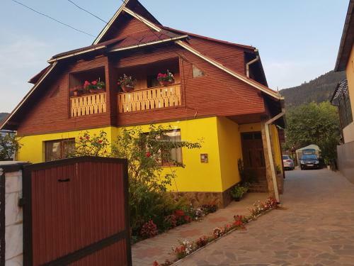 Hostal Floarea Reginei