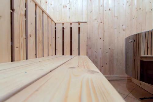 Charming Chalet Timisul De Sus