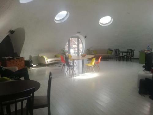 Hostal Domurile Din Z?rne?ti