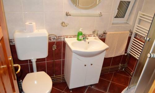 Hostal Casa Piatra Craiului