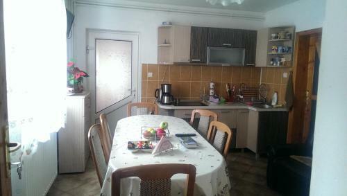 Hostal Casa Piatra Craiului