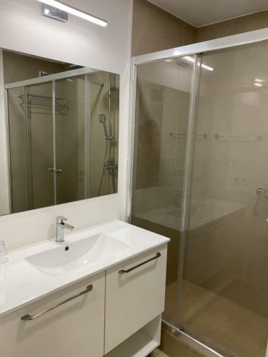 Gabriela Blaxy Apartamente