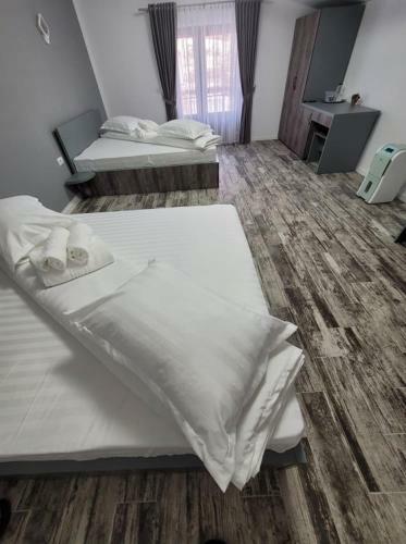 Hostal Pensiunea 7 Coline