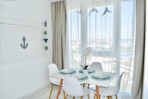 Mediterranean Style Apartment