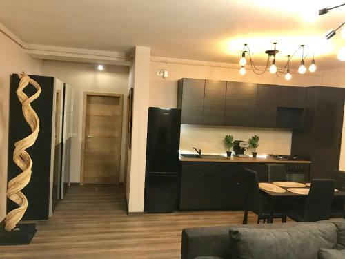 Wood Central Apartment