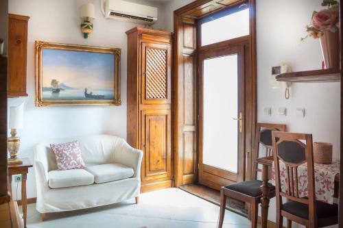 Apartamento 8 Small And Cozy Suite