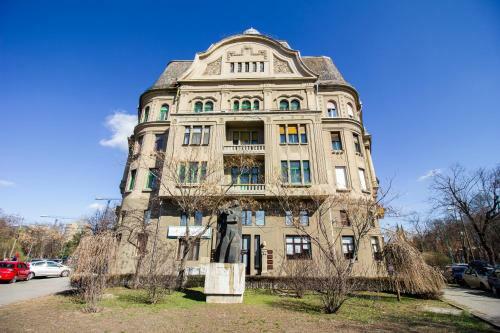By The River Apartment 2 Perenna