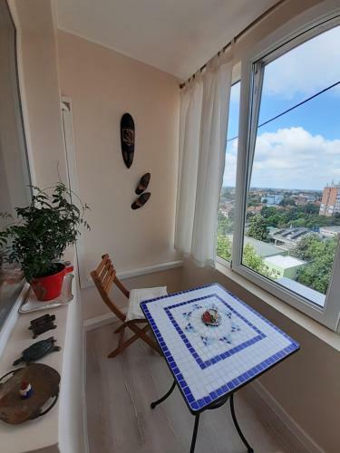 Skyline Central Apartment