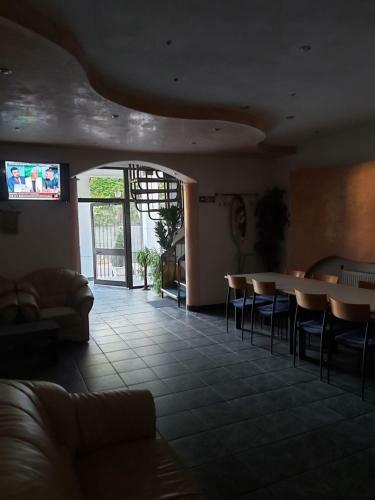 Hostal Rezidenta La Luna