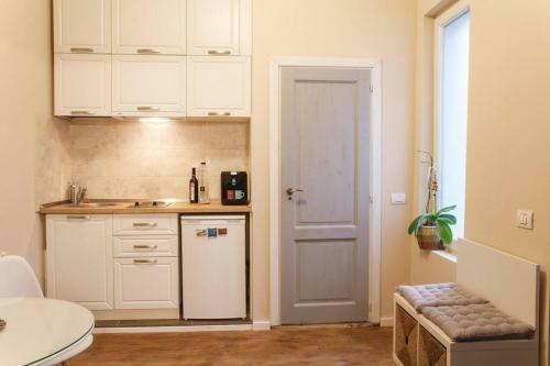 Charming Apartment In Historical City Center