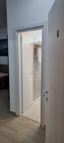 Hostal Ery Ville Neptun