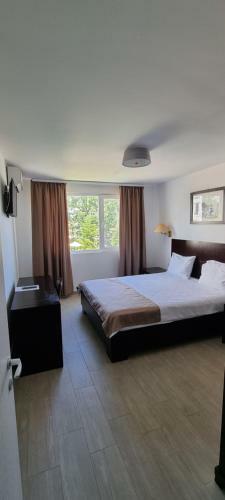 Hostal Ery Ville Neptun