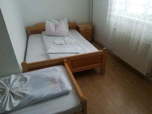 Lodge Casa De Vacan?? V�rtop