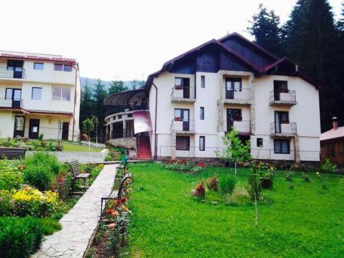 Hostal Pensiunea Lu' Movila