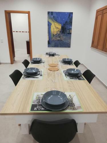 The Fox Farm House - Full Private Property With Heated & Covered Pool